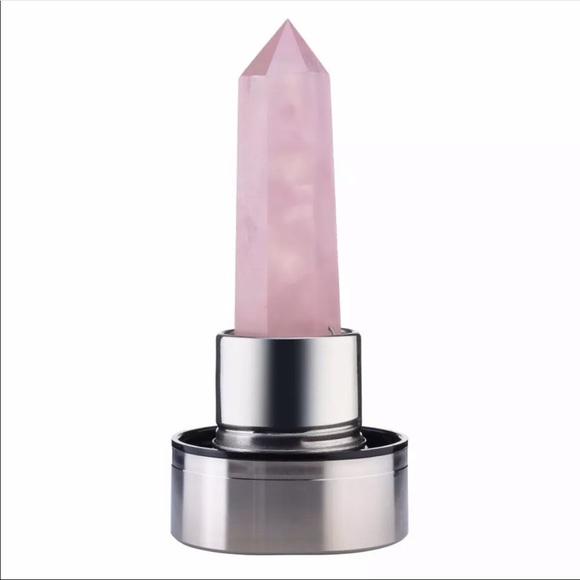 Natural Crystal Point Healing Water Bottle - Picture 4 of 8